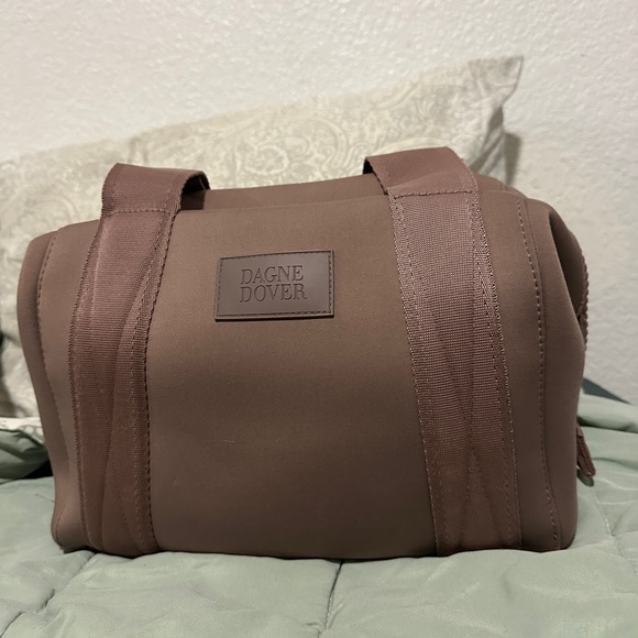 Dagne Dover Small Landon Dune - Picture 9 of 9